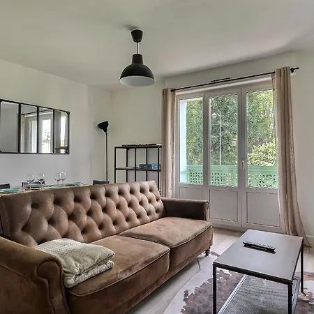Le Dugois Centre-ville A 2 Pas De La Gare - T3 - 4 Couchages Appartement