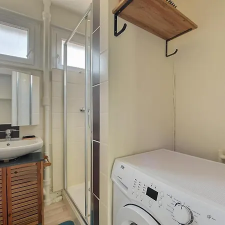 Le Dugois Centre-ville A 2 Pas De La Gare - T3 - 4 Couchages Appartement *