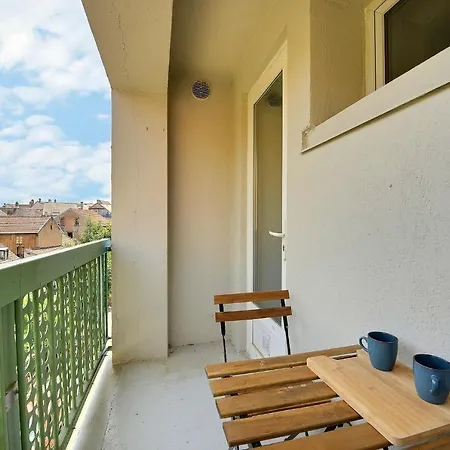 Le Dugois Centre-ville A 2 Pas De La Gare - T3 - 4 Couchages Appartement